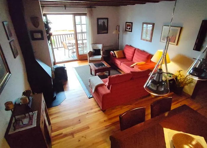Duplex En El Centro De * ألب